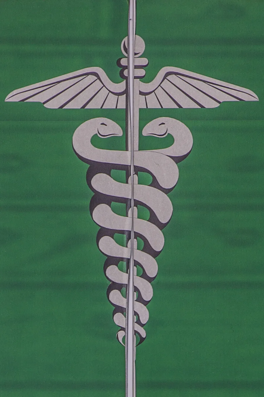 imgl7266_apteekkareiden_symboli